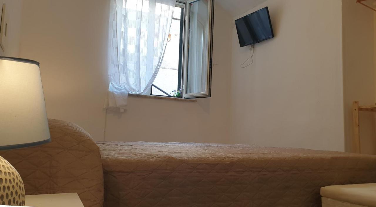 La Pomelia Apartment Palermo Luaran gambar